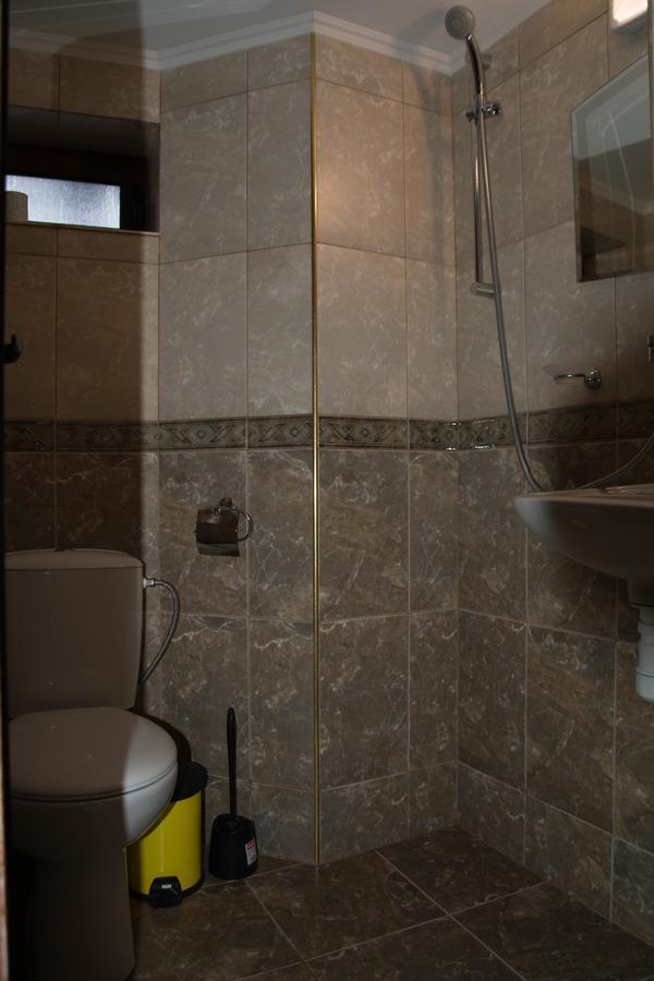 Guest House Ivan Cserni Oszam Kültér fotó